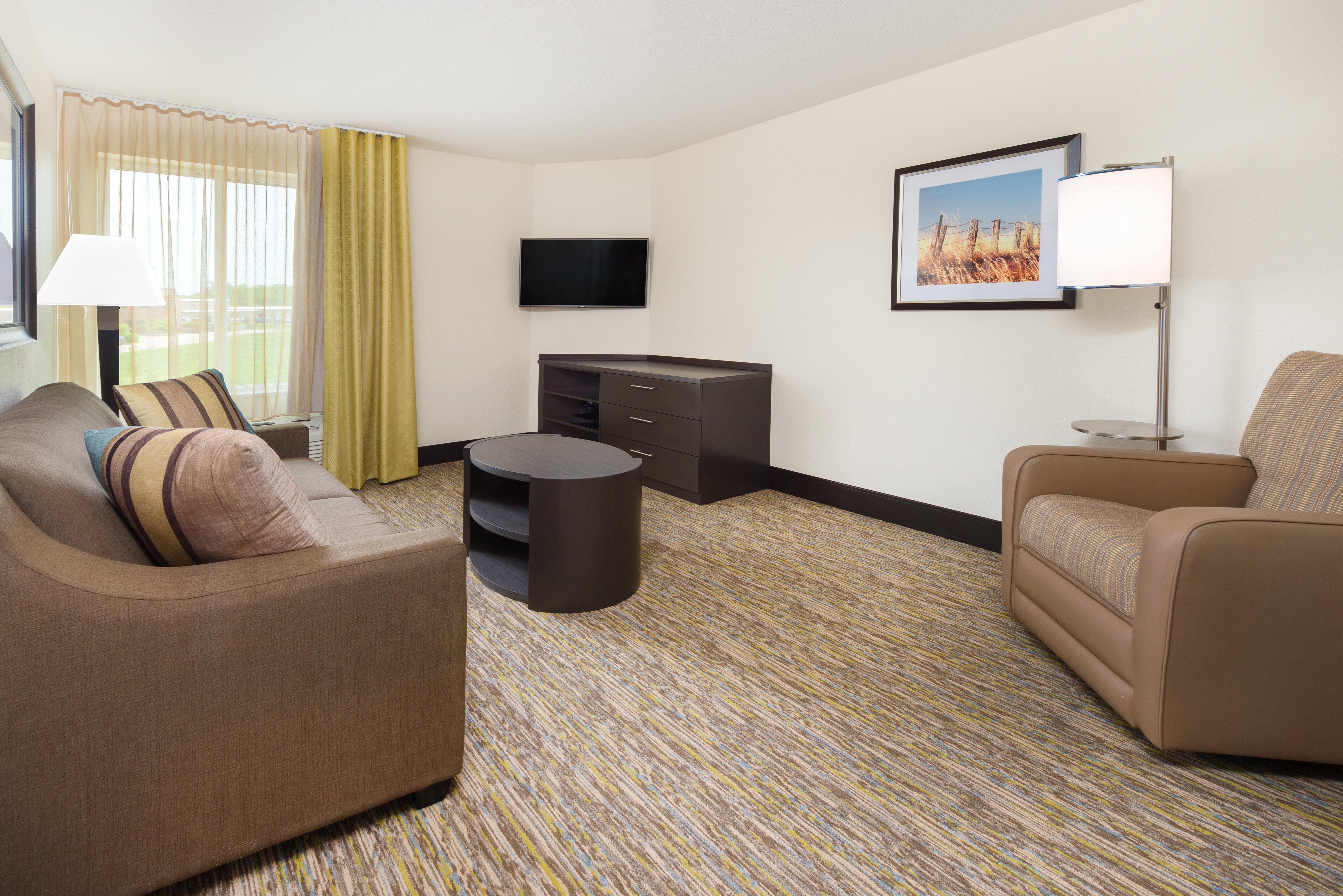 Candlewood Suites Columbia Hwy 63 & I-70 By Ihg Exterior photo